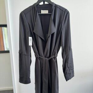NWT Aritzia Babaton Quincy Trench